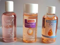 No White Residue: Kruidvat Refresh Dry Shampoo for Grease & Odors